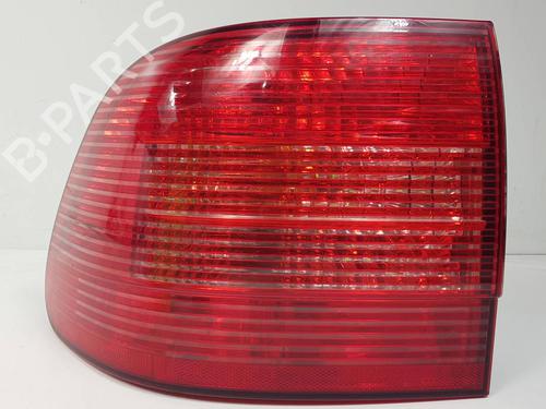 Venstre baglygte Venstre baglygte PORSCHE CAYENNE (9PA) S 4.5 (340 hp) 34534468 34534468