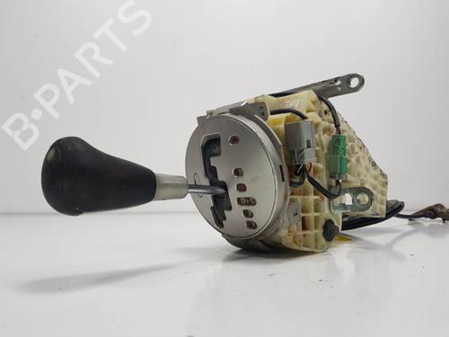 Used Gear lever Gear lever HONDA CIVIC VII Hatchback (EU, EP, EV) 1.6 i (EP2, EU8, EU6) (110 hp) 8809673 8809673