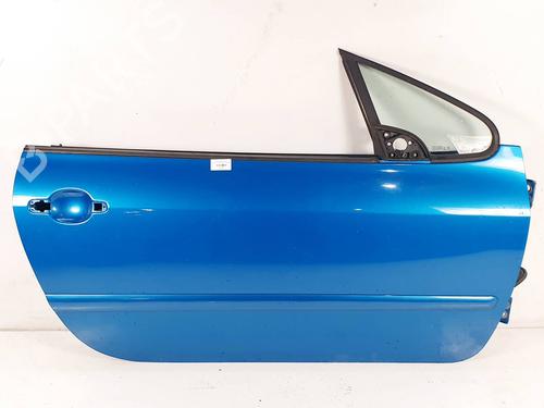 Used Right front door Right front door 37413642 37413642