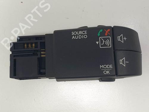 Used Switch Switch OPEL VIVARO A Van (X83) 2.0 CDTI (F7) (114 hp) 11272559 11272559