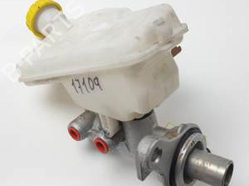 Used Brake master cylinder CITROËN C4 CACTUS 1.2 THP 110 (110 hp) 24499666
