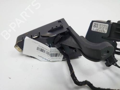 Steering wheel controls PEUGEOT 508 I (8D_) 1.6 HDi | BP7996340E15 