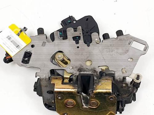 Rear left lock CHRYSLER VOYAGER IV (RG, RS) 2.8 CRD | BP17769176C100 