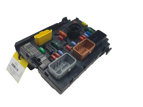 Used Fuse box Fuse box 38433611 38433611