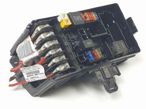 Zekeringkast SEAT LEON (5F1) 1.4 TSI (150 hp) 9769477