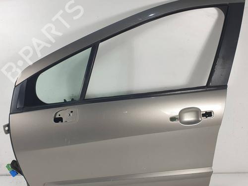 Used Left front door Left front door 37413650 37413650