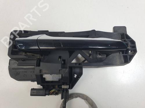 front-right-exterior-door-handle-mercedes-benz-s-class-w221-v221-2005-2006-2007-2008-2009-2010-2011-2012-2013-39916512 main image
