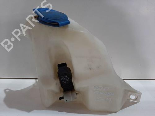 Used Windscreen washer tank Windscreen washer tank SEAT AROSA (6H1) 1.0 (50 hp) 7406964 7406964