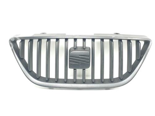 Used Grille SEAT IBIZA IV (6J5, 6P1) 1.4 (85 hp) 28508236