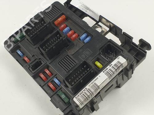 Used Fuse box CITROËN XSARA PICASSO (N68) 1.6 HDi (90 hp) 25931688