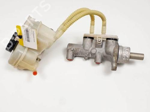 Used Brake master cylinder Brake master cylinder 19179059 19179059