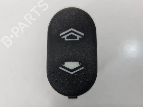 Used Left rear window switch Left rear window switch FORD FOCUS I (DAW, DBW) 1.8 16V (115 hp) 6851805 6851805
