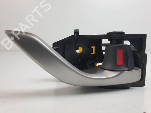 Maniglia interna posteriore destra MAZDA 3 (BM, BN) 2.2 D (150 hp) 29245907