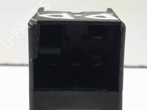 Interrupteur de vitre avant droite VW GOLF IV (1J1) 1.9 TDI | BP6842931I26 
