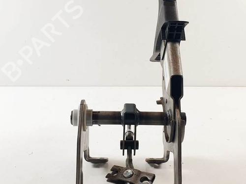 Travão de mão Travão de mão HYUNDAI ix35 (LM, EL, ELH) 1.7 CRDi (116 hp) 18872452 18872452