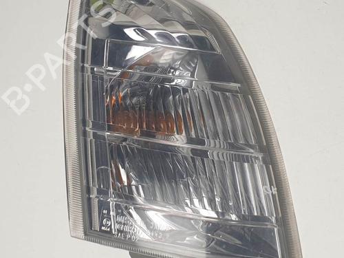 Used Right front indicator Right front indicator NISSAN X-TRAIL I (T30) 2.2 dCi 4x4 (136 hp) 24933227 24933227