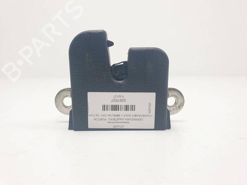 Used Tailgate lock Tailgate lock VW GOLF V (1K1) 1.9 TDI (105 hp) 30896348 30896348