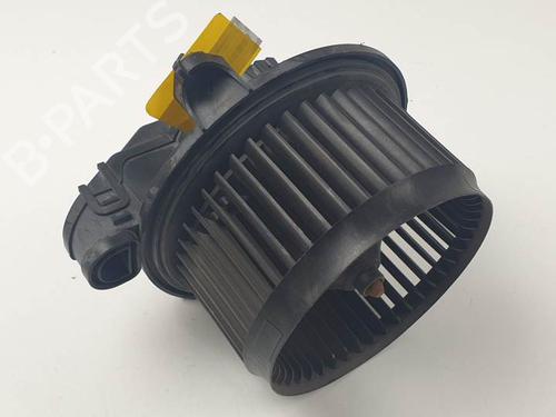 Used Heater blower motor FORD TOURNEO COURIER B460 MPV 1.0 EcoBoost (100 hp) 24930627