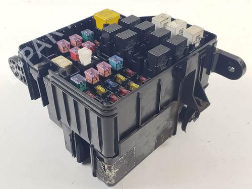 Used Fuse box Fuse box HYUNDAI SANTA FÉ I (SM) 2.0 CRDi 4x4 (113 hp) 18431331 18431331