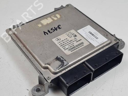 Used Engine control unit (ECU) Engine control unit (ECU) MERCEDES-BENZ C-CLASS T-Model (S205) C 220 BlueTEC / d (205.204) (170 hp) 29763168 29763168