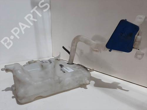 Used Windscreen washer tank MERCEDES-BENZ CLS (C219) CLS 320 CDI (219.322) (224 hp) 7406984