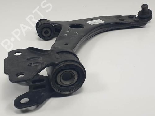 Used Right front suspension arm Right front suspension arm FORD FOCUS III 1.0 EcoBoost (125 hp) 11030401 11030401