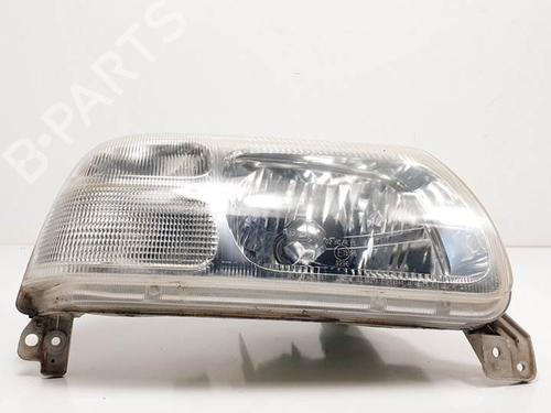 Used Right headlight Right headlight SUZUKI GRAND VITARA I (FT, HT) 2.5 V6 24V 4x4 (TD62, SQ625) (144 hp) 16778605 16778605
