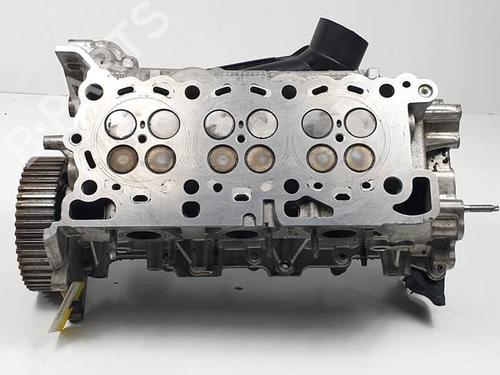 Used Cylinder head Cylinder head LAND ROVER RANGE ROVER SPORT I (L320) 2.7 D 4x4 (190 hp) 17663516 17663516