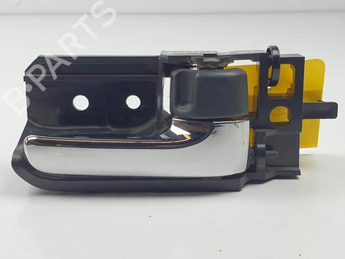 Used Front right interior door handle TOYOTA AVENSIS (_T25_) 2.0 D-4D (ADT250_, ADT250R) (126 hp) 27334307