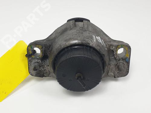 engine-mount-jaguar-xe-x760-20-d-3618840-2015-10916236 main image