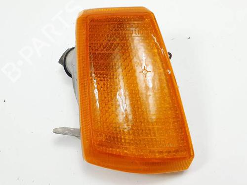 Used Right front indicator PEUGEOT 205 I (741A/C) 1.3 (62 hp) 25117725
