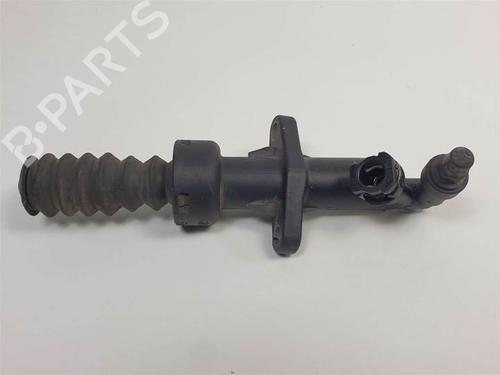 Clutch slave cylinder BMW 3 (E46) 320 d | BP13955380M113 