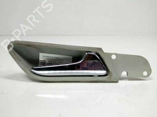 Used Front right interior door handle Front right interior door handle MERCEDES-BENZ B-CLASS Sports Tourer (W245) B 170 (245.232) (116 hp) 8071888 8071888