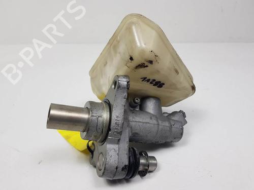 Used Brake master cylinder Brake master cylinder MERCEDES-BENZ S-CLASS (W221, V221) S 320 CDI (221.022, 221.122) (235 hp) 12527497 12527497