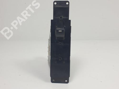 Used Right front window switch Right front window switch LAND ROVER RANGE ROVER III (L322) 3.0 D 4x4 (177 hp) 10992569 10992569