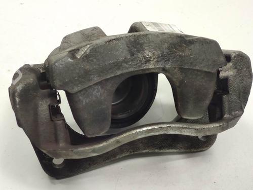 Used Left front brake caliper Left front brake caliper TOYOTA C-HR (_X1_) 1.8 Hybrid (ZYX10_, ZYX11_, ZYX10R, ZYX11R) (122 hp) 11570572 11570572