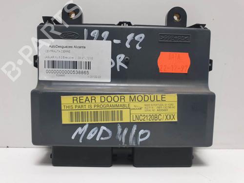 Used Comfort control module Comfort control module JAGUAR XJ (X308) 3.2 (237 hp) 9117050 9117050