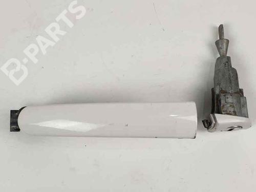 Used Front left exterior door handle Front left exterior door handle VW POLO V (6R1, 6C1) 1.2 TDI (75 hp) 6842053 6842053