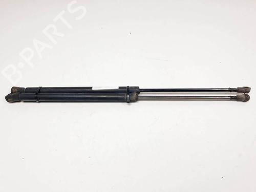 Used Tailgate lift support Tailgate lift support AUDI A4 B5 Avant (8D5) 1.9 TDI (110 hp) 16995152 16995152