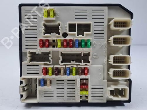 Used Fuse box RENAULT MEGANE III Hatchback (BZ0/1_, B3_) 1.5 dCi (BZ09, BZ0D, BZ1W, BZ29, BZ14) (110 hp) 28208643