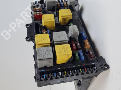 Used Fuse box Fuse box MERCEDES-BENZ VITO Bus (W639) 109 CDI (639.701, 639.703, 639.705) (95 hp) 35774097 35774097