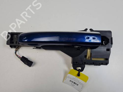 front-left-exterior-door-handle-renault-megane-iv-hatchback-b9amn_-2015-34515658 main image