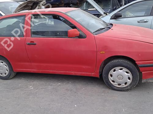 Right front indicator SEAT IBIZA II (6K1) 1.4 i | BP8535441C33 