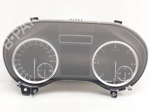 Used Instrument cluster Instrument cluster INFINITI Q30 2.2 D (170 hp) 18018556 18018556