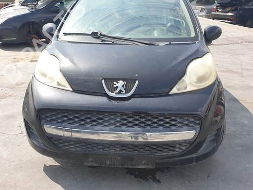 Left front window switch PEUGEOT 107 (PM_, PN_) 1.0 | BP27358564I27 