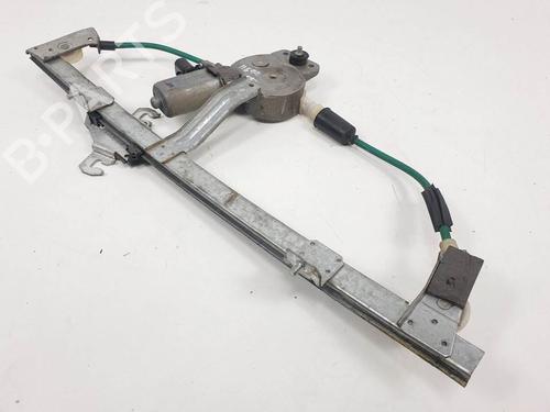 Used Front right window mechanism Front right window mechanism ALFA ROMEO 146 (930_) 1.4 i.e. 16V T.S. (930.B3A) (103 hp) 13480701 13480701