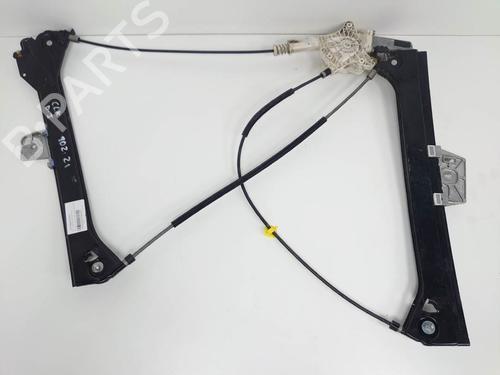 Rudehejsemekanisme ventre foran Rudehejsemekanisme ventre foran MERCEDES-BENZ CLK Convertible (A209) CLK 320 (209.465) (218 hp) 8341966 8341966