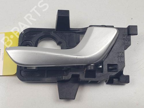 Used Front right interior door handle KIA STONIC (YB) 1.0 T-GDi Eco-Dynamics+ (120 hp) 24915007