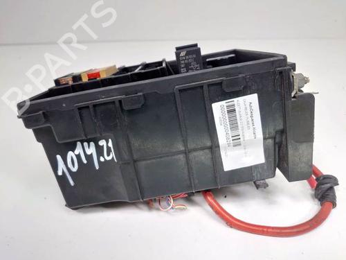 Fuse box AUDI TT Roadster (8J9) 2.0 TFSI | BP8121192E1 