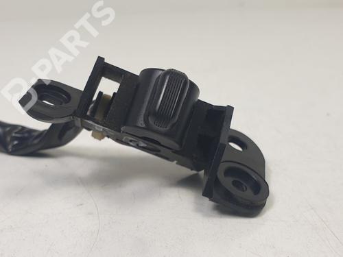 Used Right rear window switch SUBARU FORESTER (SF_) 2.0 S Turbo AWD (SF5) (170 hp) 10165203